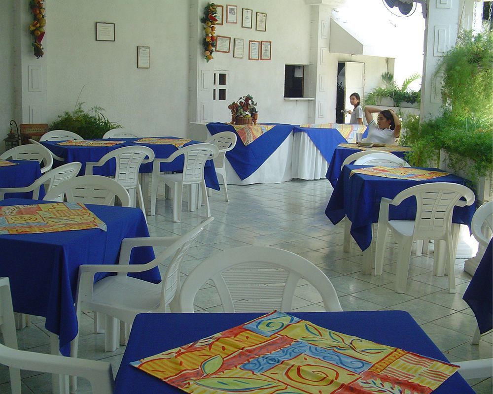 Hotel Grecia Real Сан-Сальвадор Экстерьер фото
